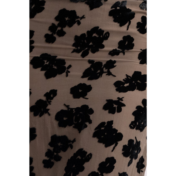 Flowy Maxi Skirt with Suede Floral Design - Picture 3 of 5